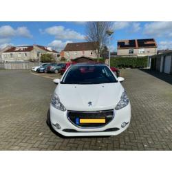 Peugeot 208 1.2 VTI 60KW/82PK 3-D 2012 Wit