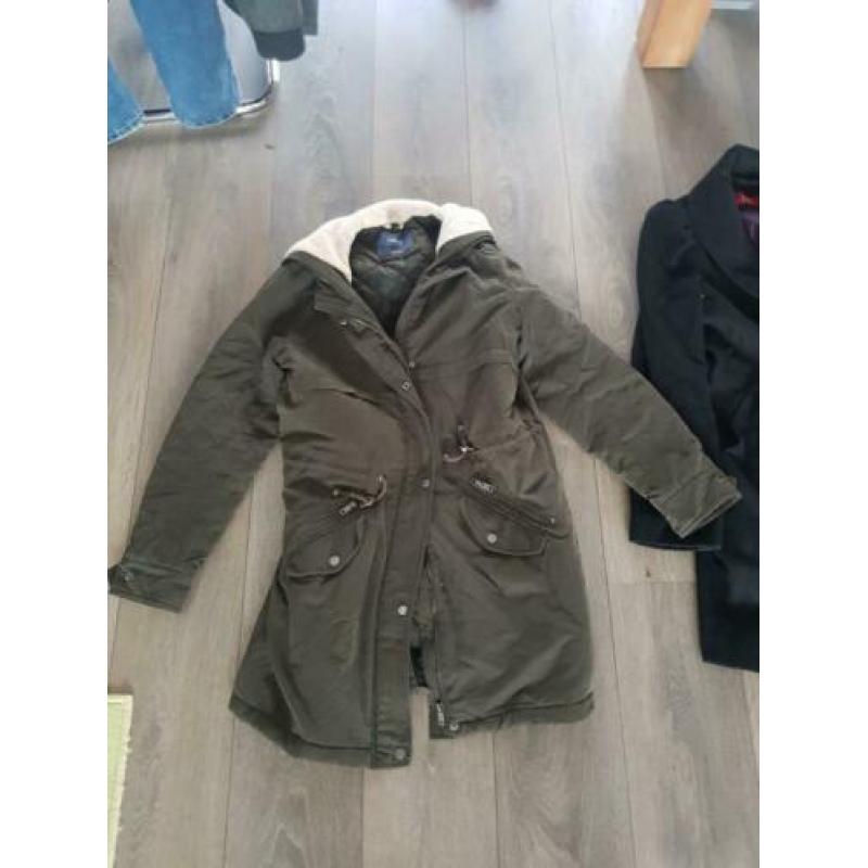 Vrouwen kleding maat 40 / M Op te halen teab