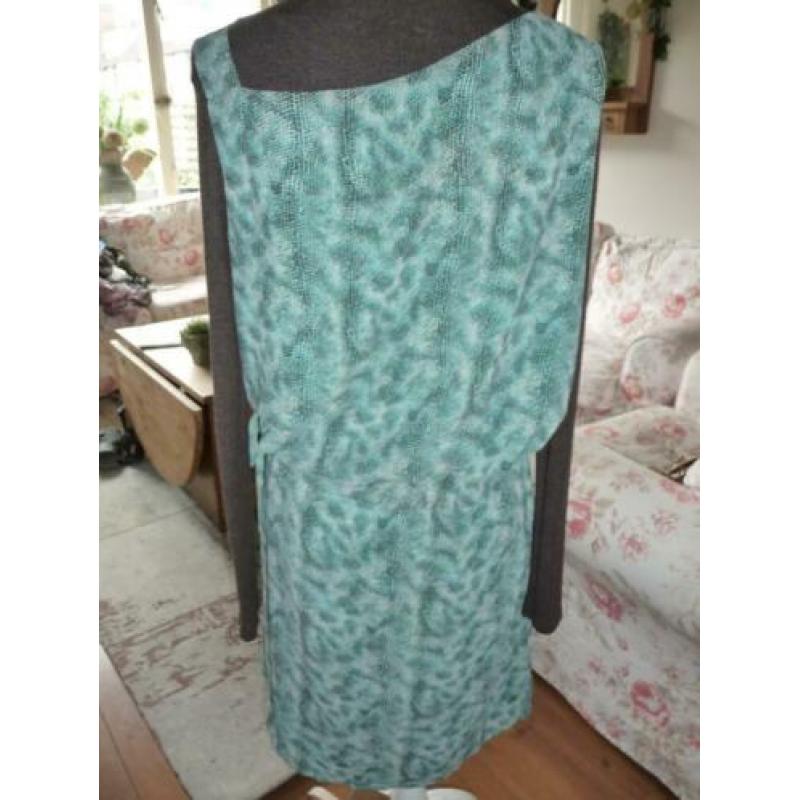 jurk maat 44