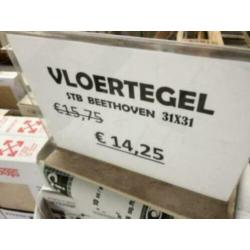 AANBIEDING . Stb vloertegel 31x31cm 14,25 incl btw!!!!