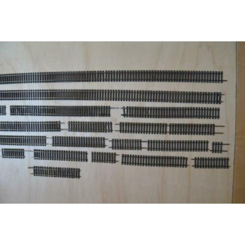 Peco flex rail, messing uitvoering, HO, goede staat.