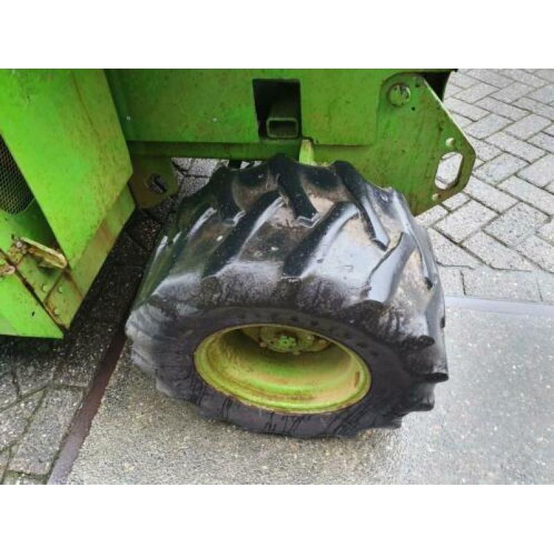 Hoogwerker , schaarlift Genie 2668 (bj 2000)