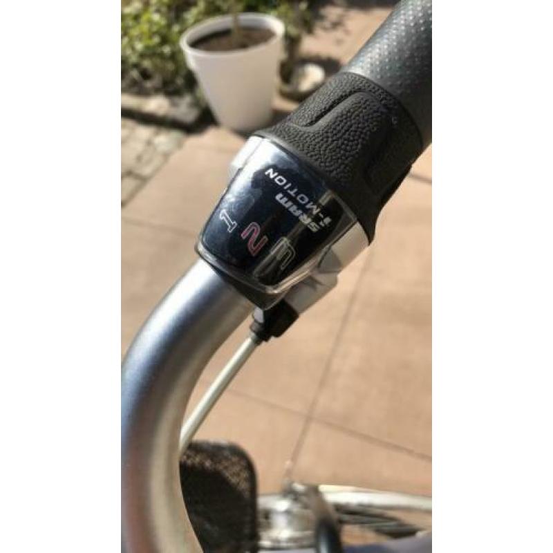 Gazelle dames fiets IVM overcompleet verkoop ik deze fiets