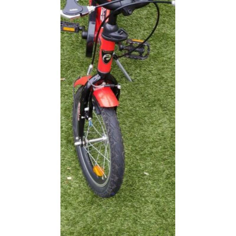 Batavus snake 16inch kinderfiets incl zijwieltjes