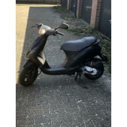 Zip 4takt brom 2009 lichte opknapper