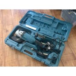 MAKITA GA9020 Haakse slijper 230 mm