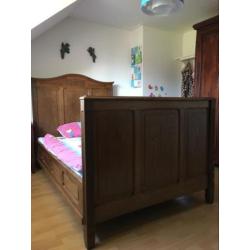 Eikenhouten antiek bed