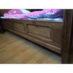 Eikenhouten antiek bed