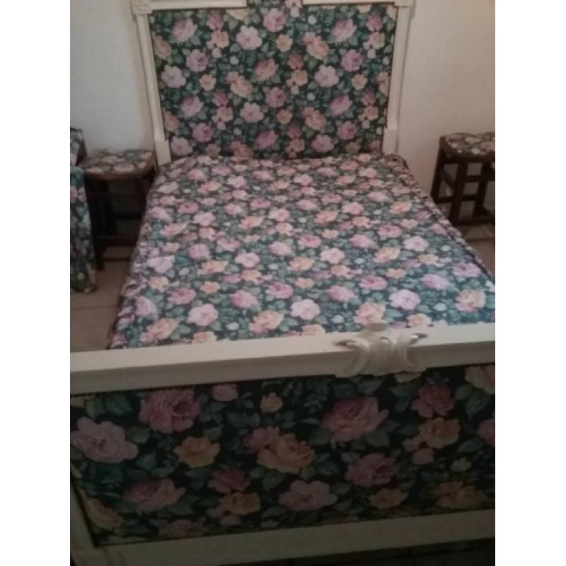 Antiek bed