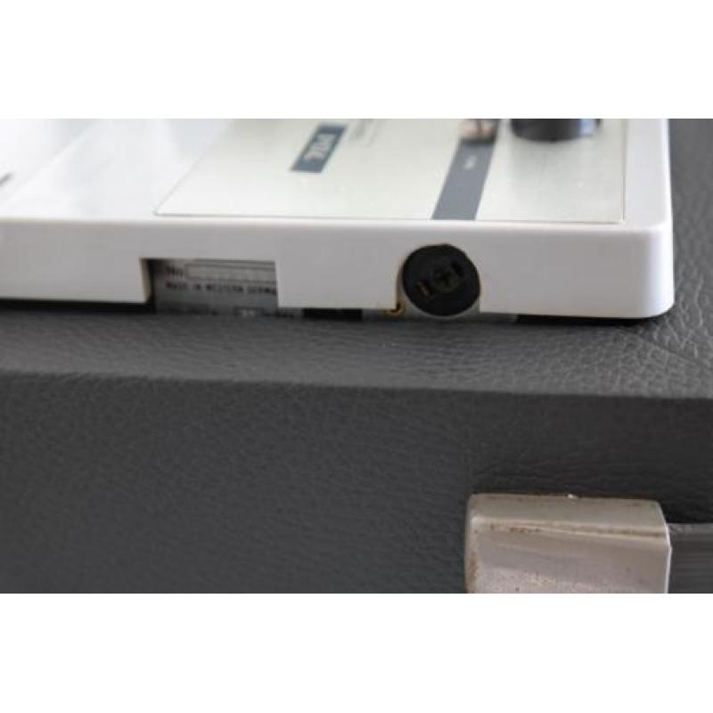 Uher 704 bandrecorder met banden