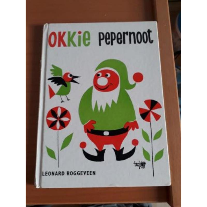 Okki Pepernoot boekjes, 2 stuks.