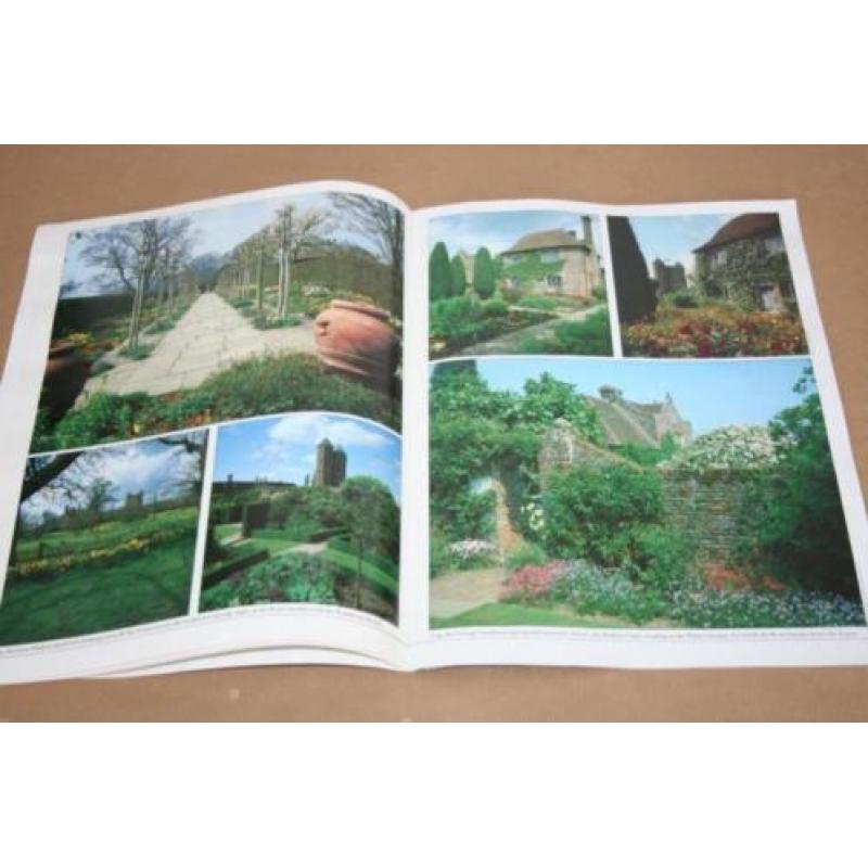 The Garden of Sissinghurst Castle !!