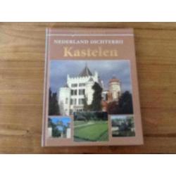 Nederland dichterbij kastelen