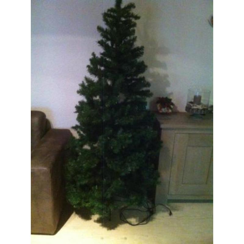 kerstboom triumpf tree hoogte 2mtr met 200 lampjes