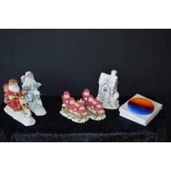 5 kerstfiguren en een design geurkaars, nieuw in doos