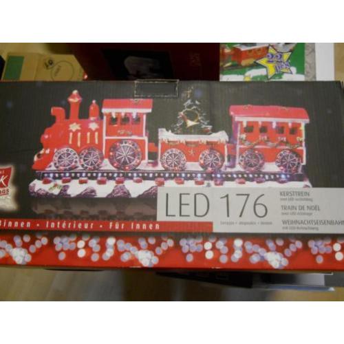 kersttrein met led verlichting zie de foto's nieuw in doos