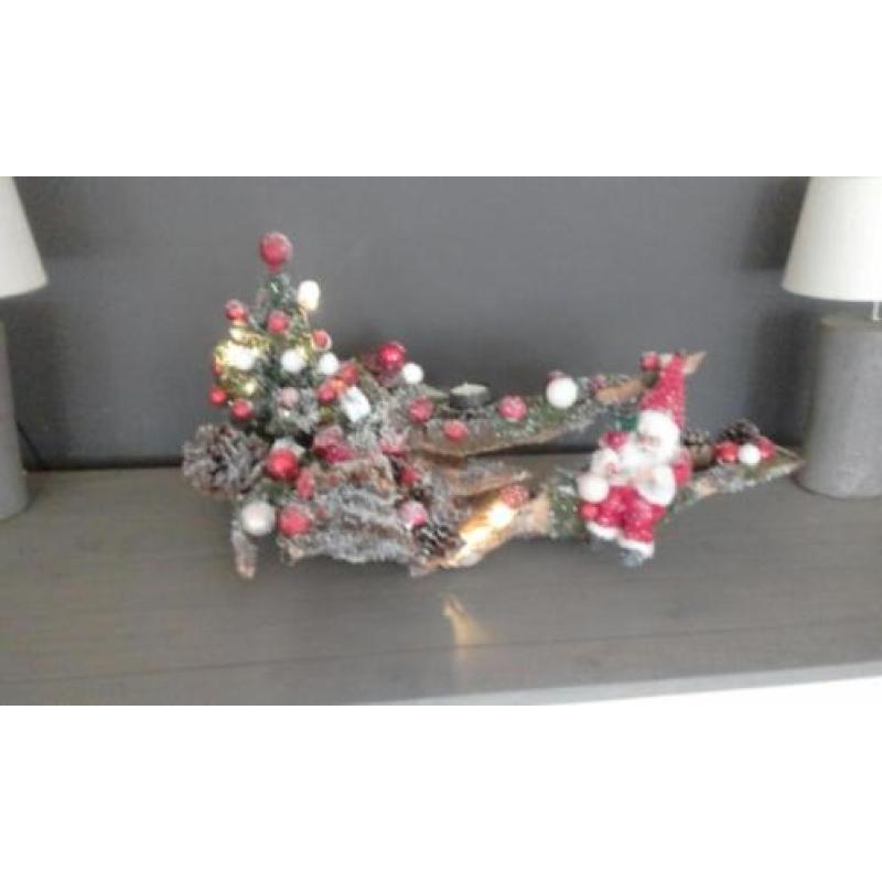Te koop mooi kerststuk.