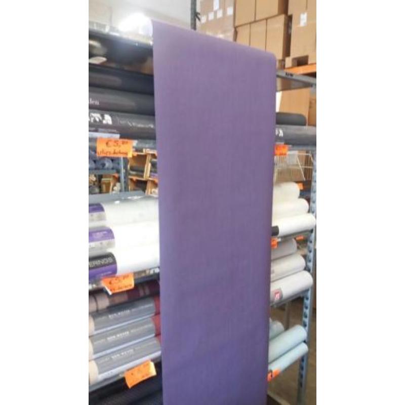 Paars vliesbehang €5,50