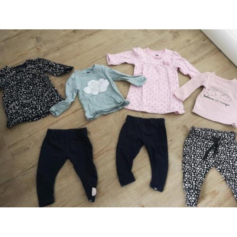 Pakket met z8 babykleding meisje maat 50