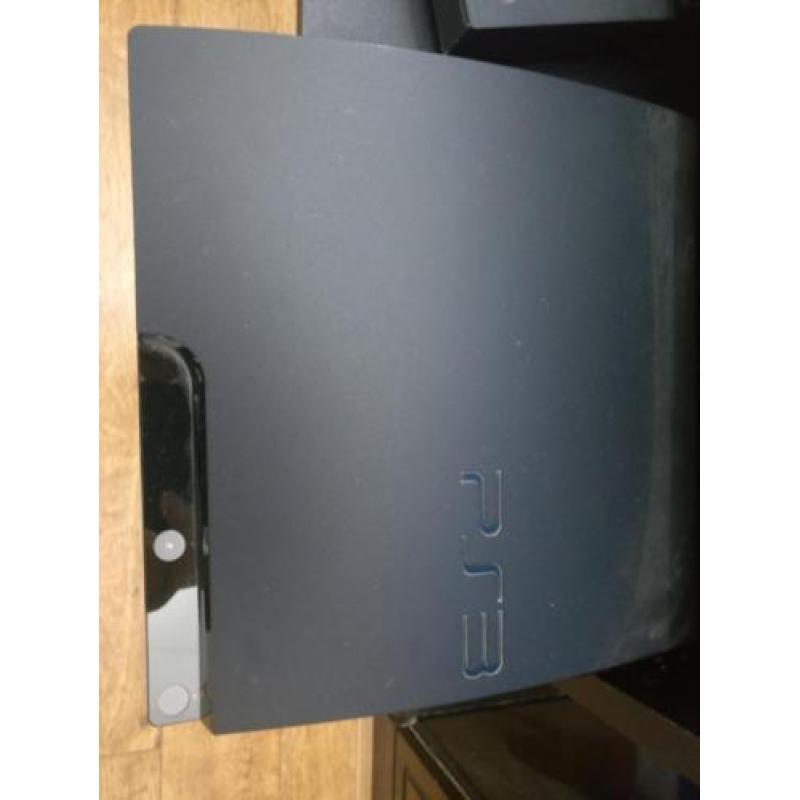 Playstation 3 met 3 controllers