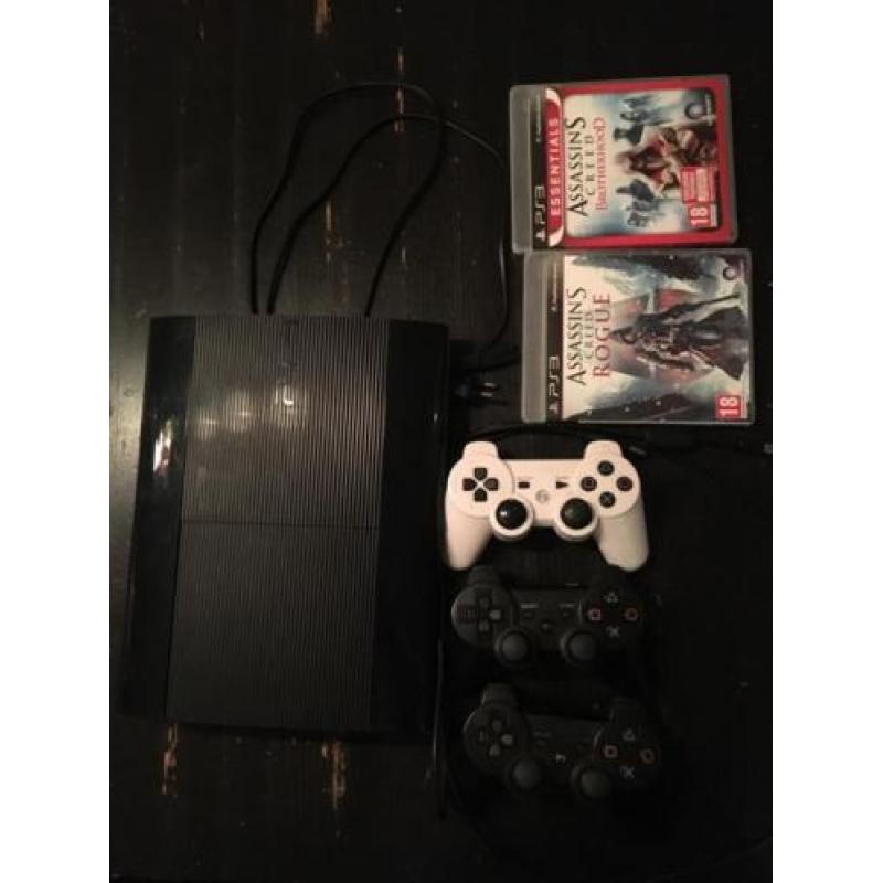 PlayStation ps3 super slim+ controllers + games