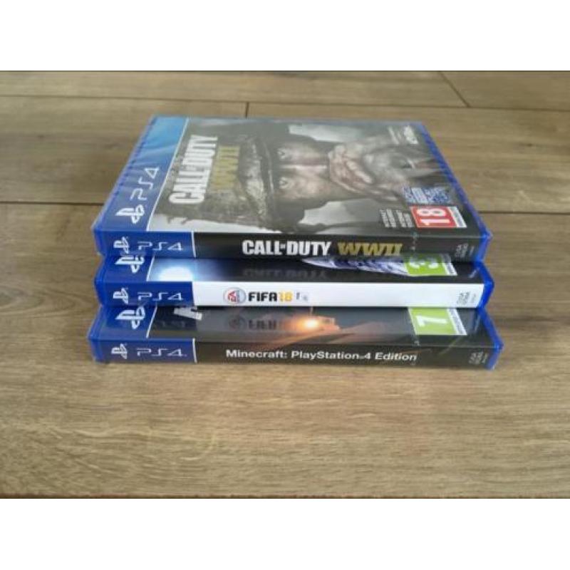 PlayStation 4 slim 500gb + 2 controllers