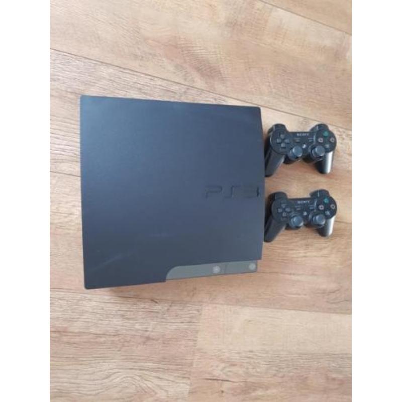 Ps 3 120 gb, incl 2 controllers en spellen