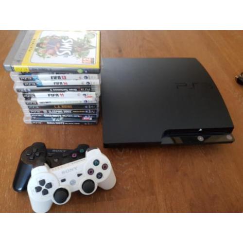 Playstation 3 slim 12 spellen 2 controllers