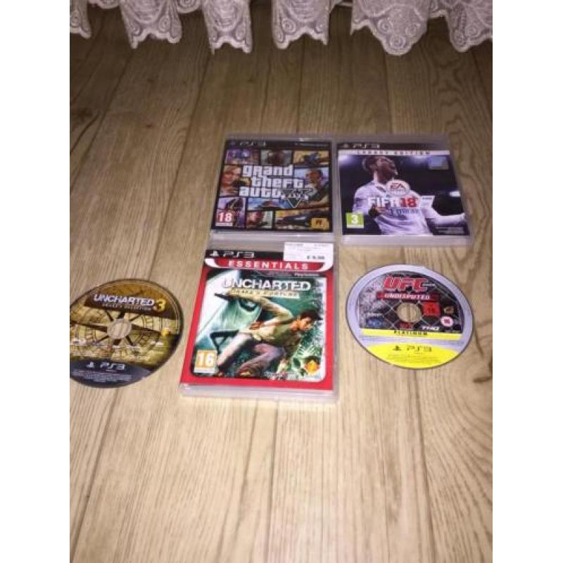 Playstion 3 te koop plus met spellen